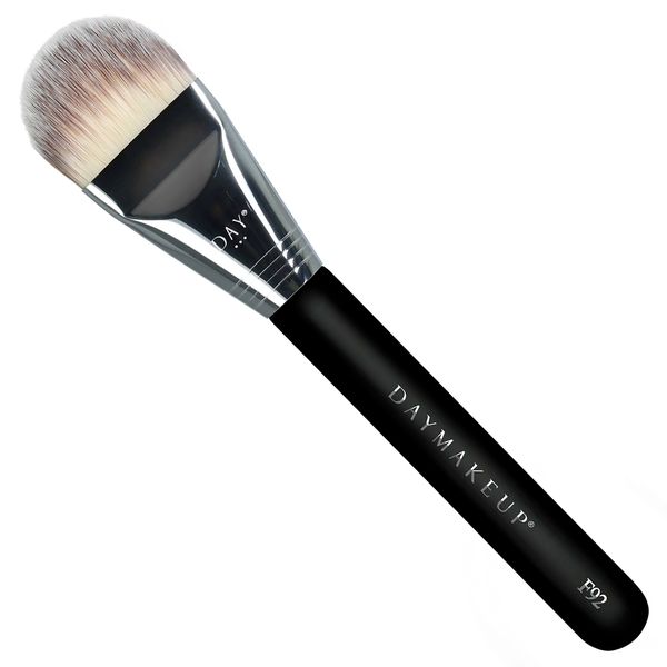 PINCEL-F92-DAYMAKUP-BASE-CORRETIVO PINCEL-F92-DAYMAKUP-BASE-CORRETIVO